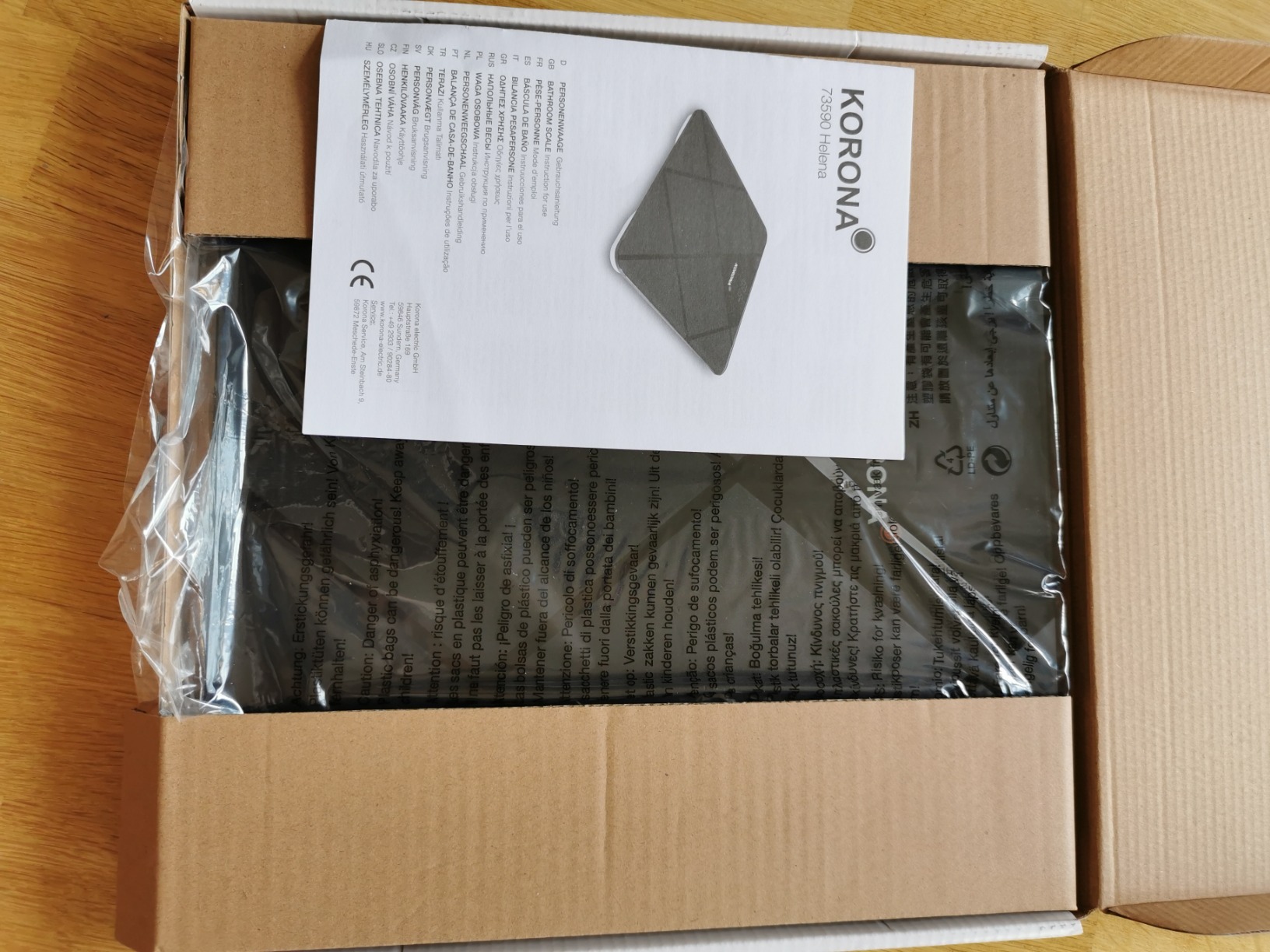 Korona Helena 73590 bilancia pesapersone nera 180 kg