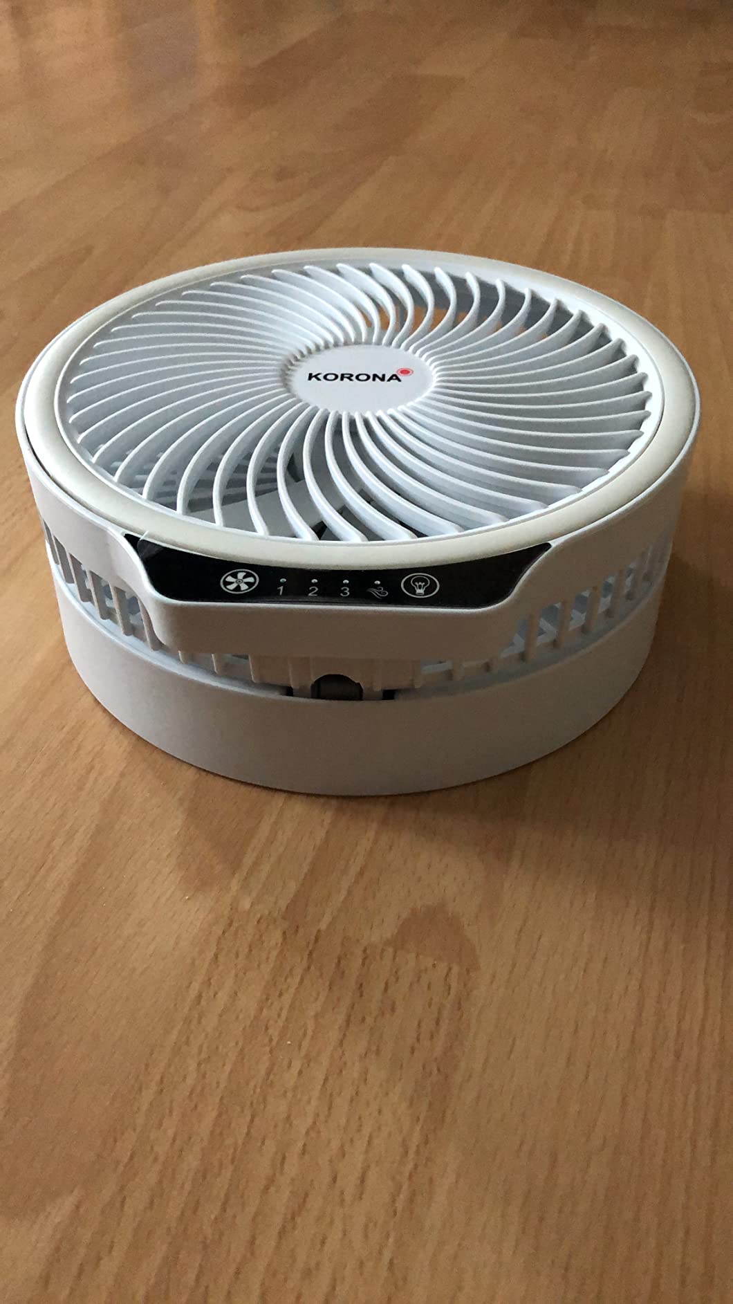 Korona 81010 Ventilatore Pieghevole a Batteria LED USB