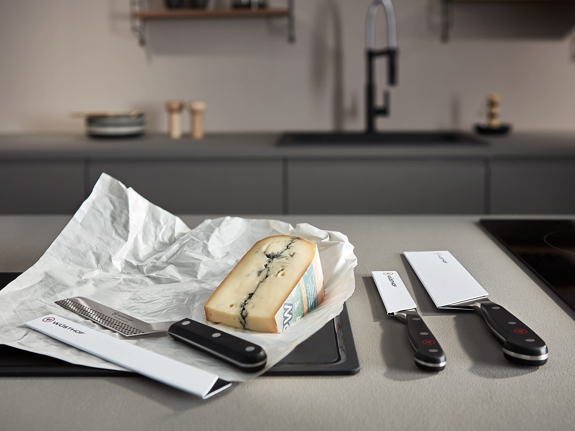 Wüsthof Coltello Formaggio Inox per Paste Dure e Molli