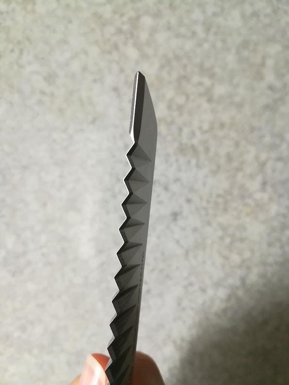 Wüsthof Gourmet coltello guarnire 10 cm ondulato