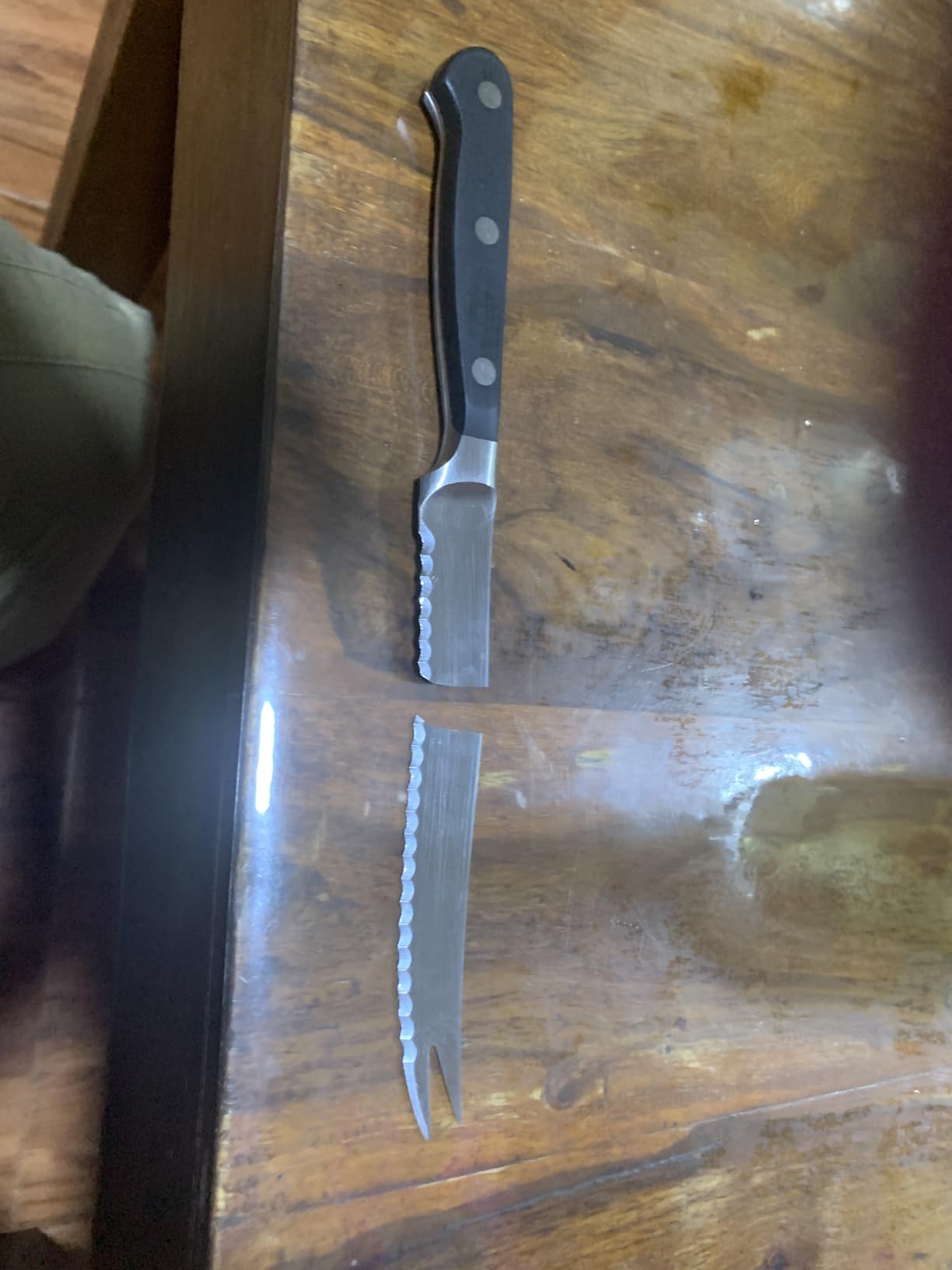 Wüsthof Classic Coltello Pomodoro 14 cm seghettato
